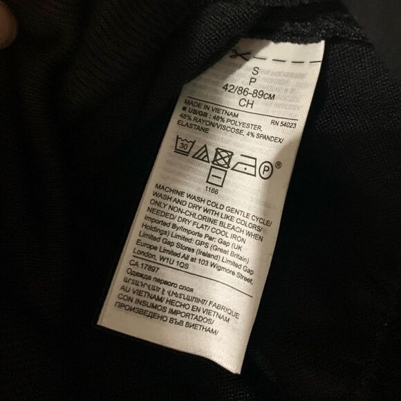 Banana Republic Luxespun Black long Sleeves Top - Picture 4 of 4